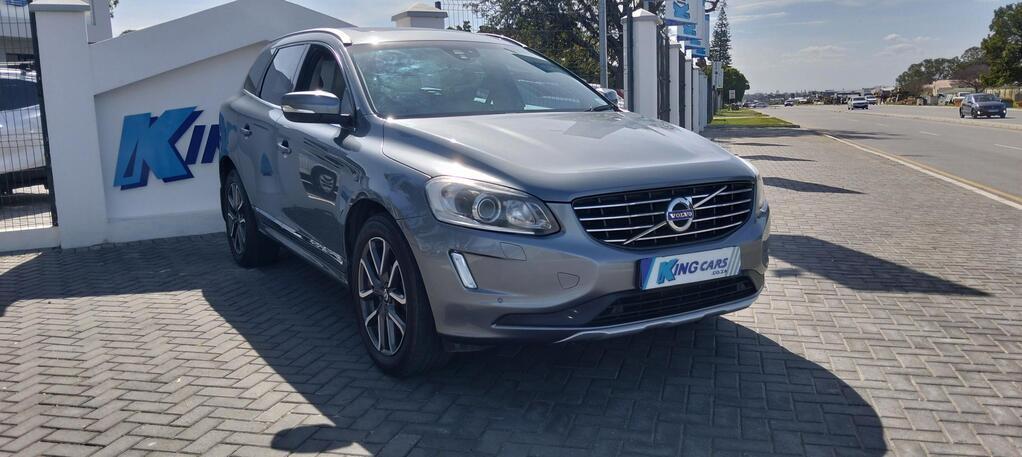 Volvo Xc60 - View 3