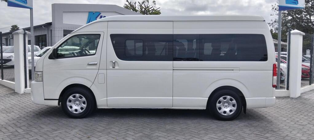 Toyota Quantum - View 4