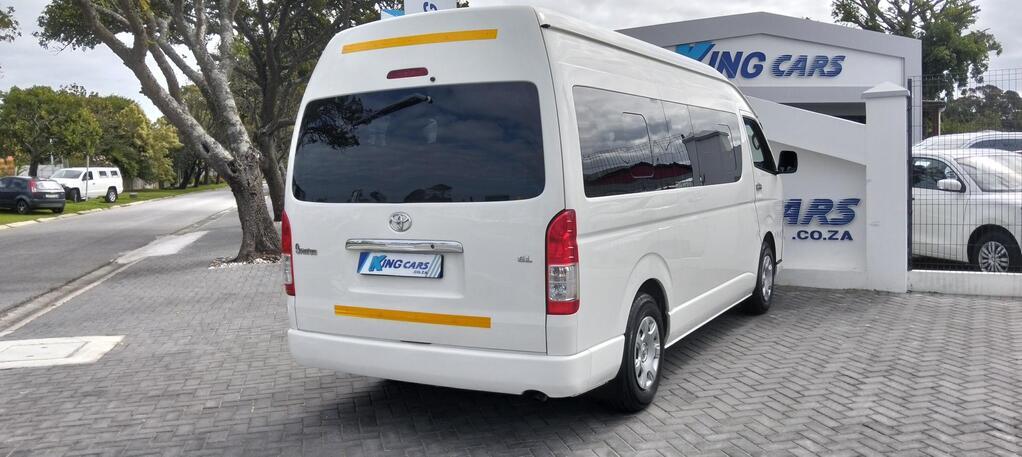 Toyota Quantum - View 7