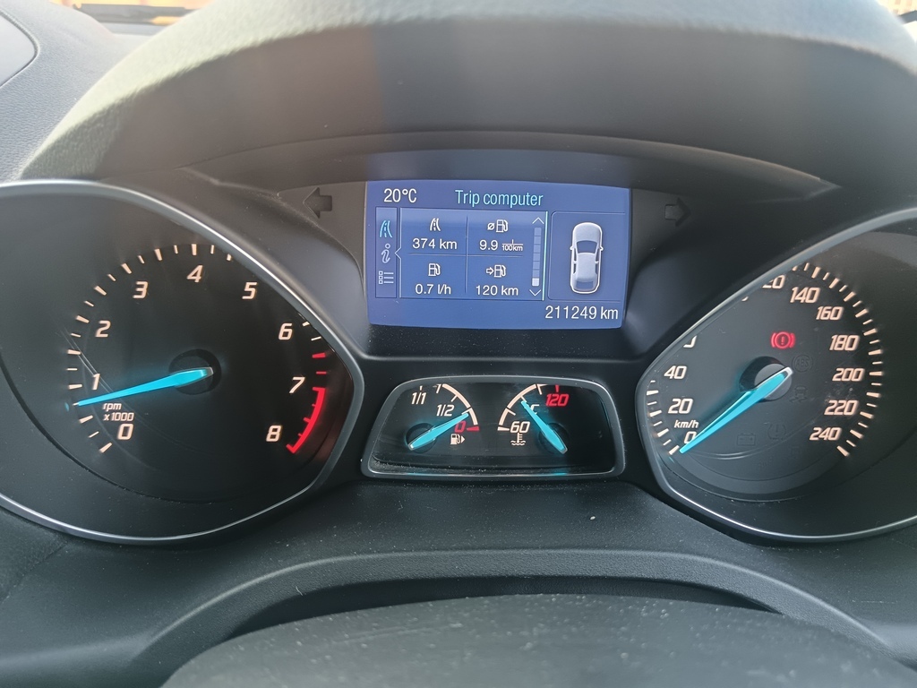 2014 Ford Kuga — photo 2