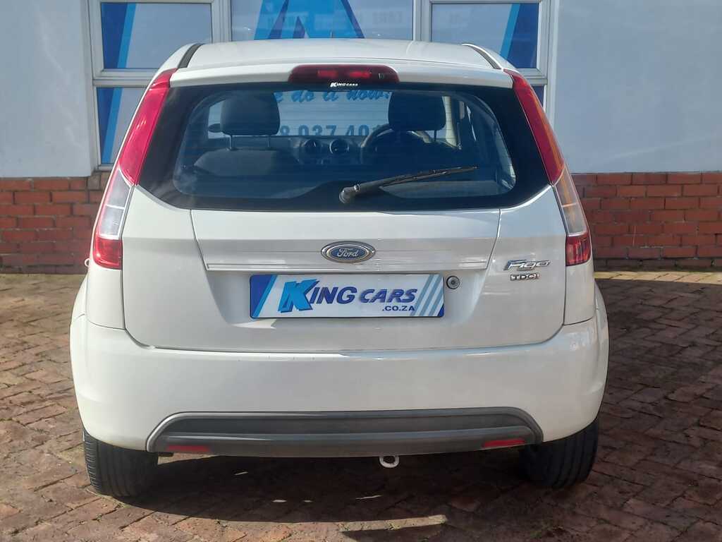 Ford Figo - View 6