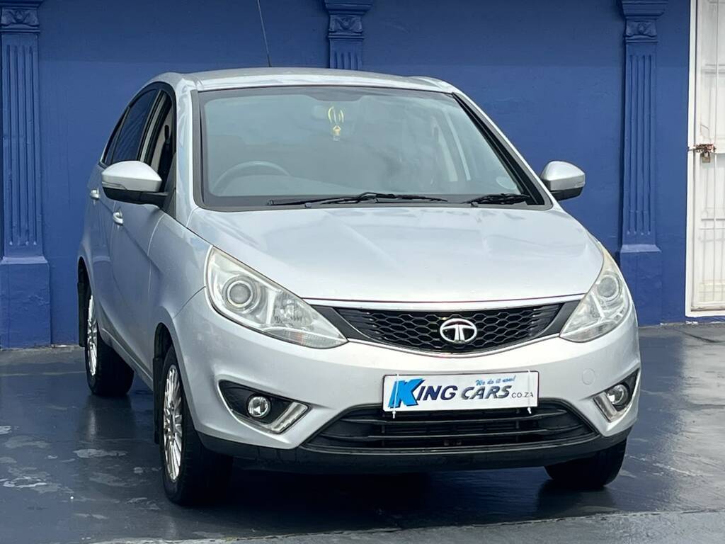 2016 Tata Bolt — photo 4