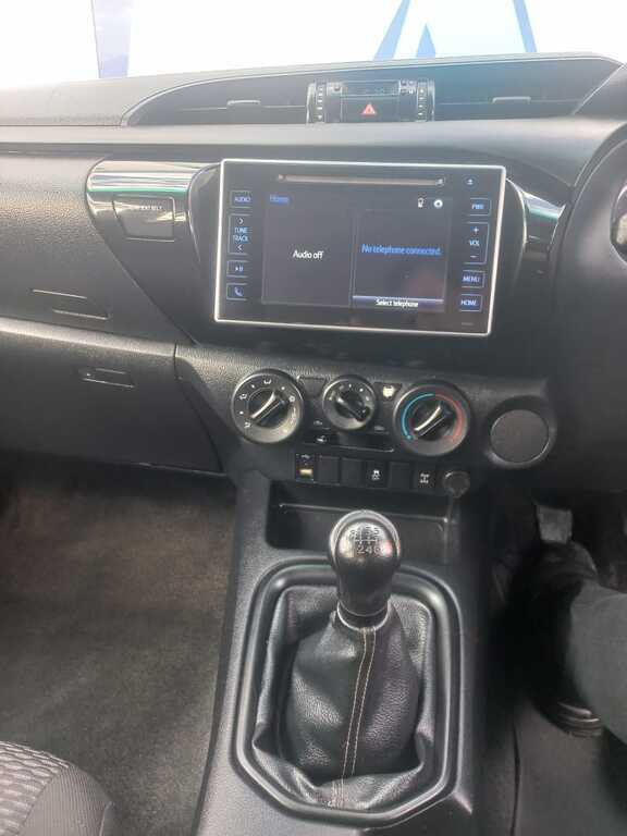 Toyota Hilux - View 12