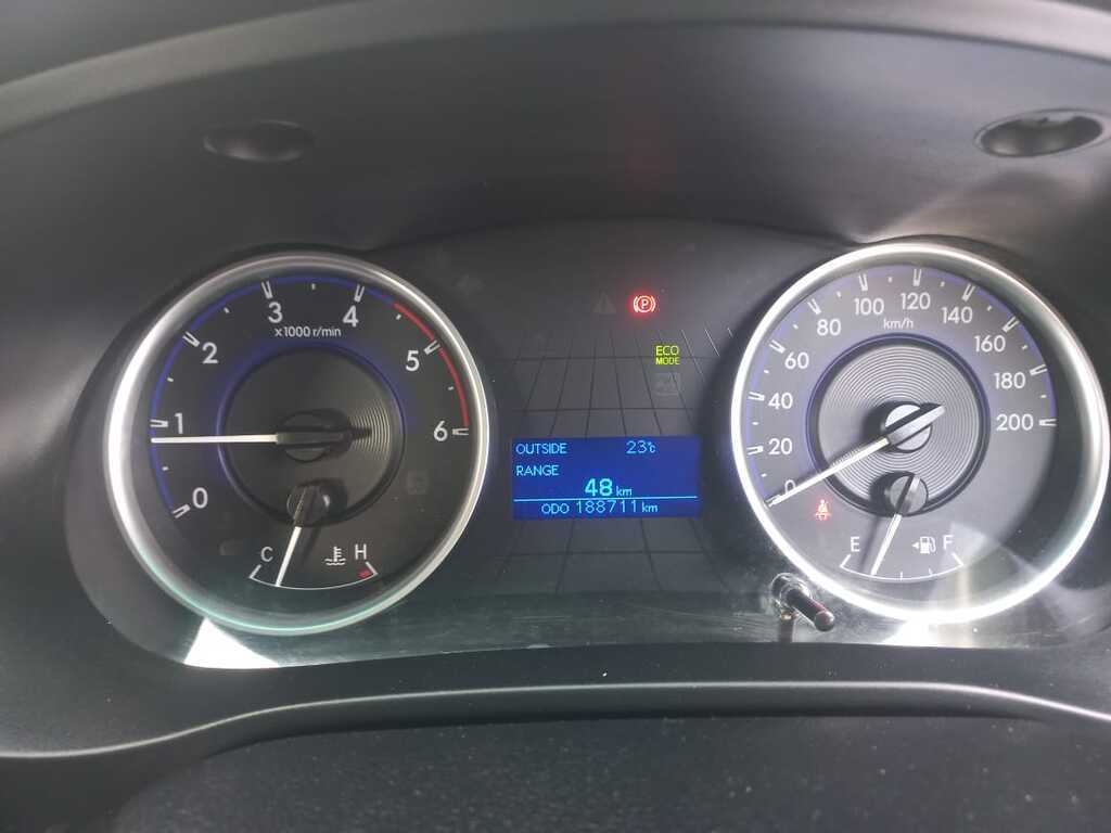 Toyota Hilux - View 9