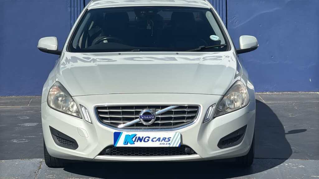 2011 Volvo S60 — photo 2