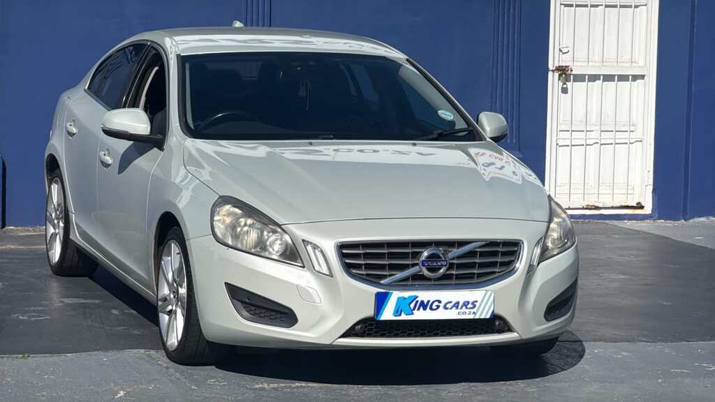 2011 Volvo S60 — photo 3