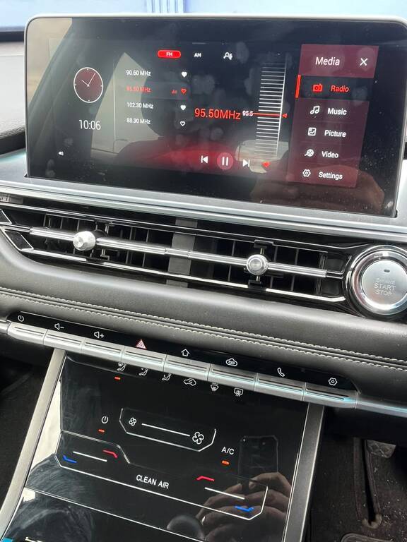 2023 Chery Tiggo 4 — photo 9