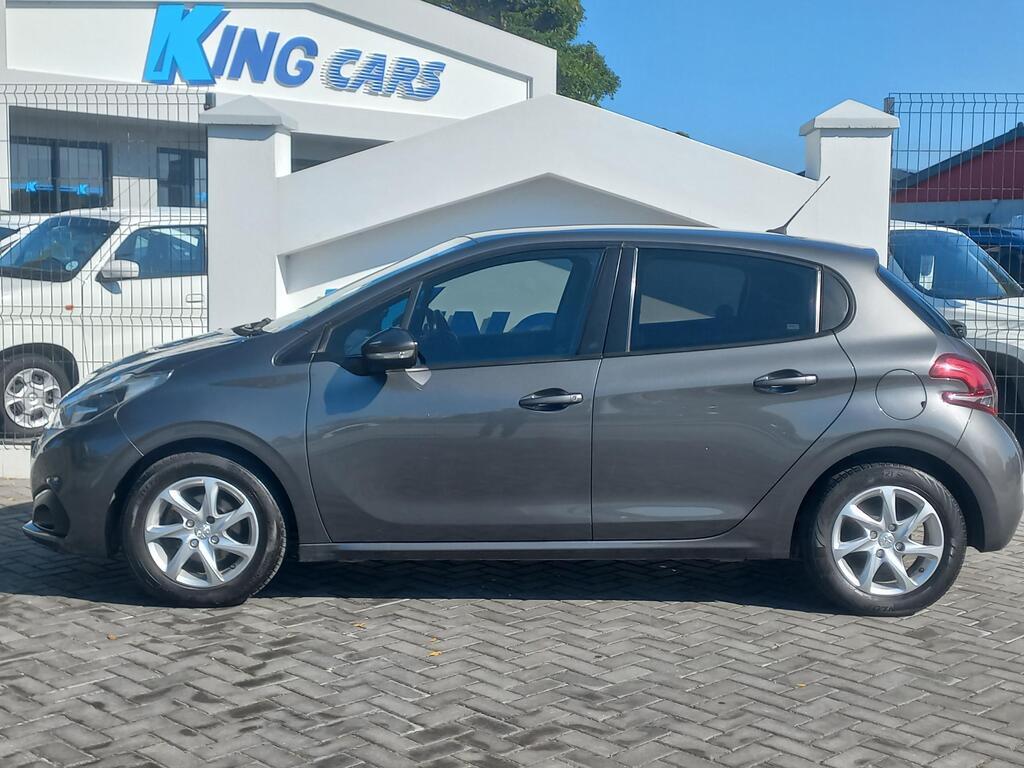 2020 Peugeot 208 — photo 5