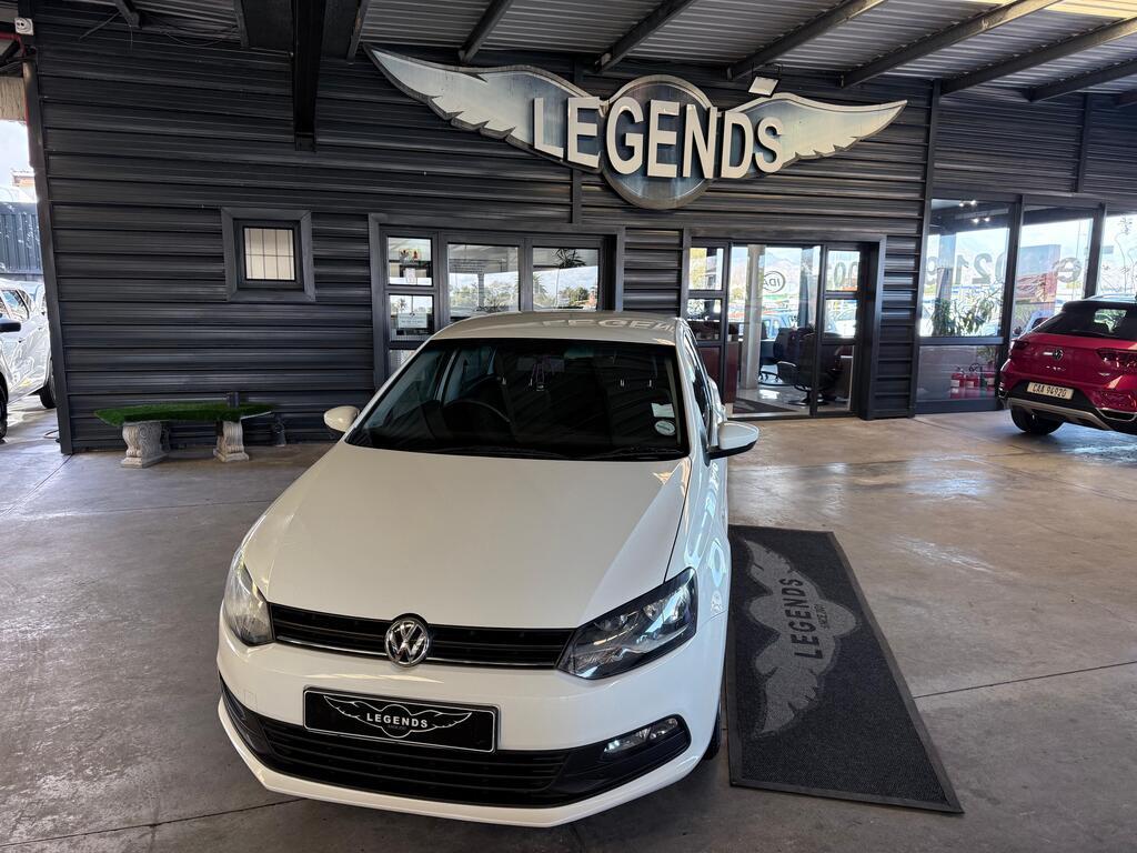 VOLKSWAGEN POLO VIVO