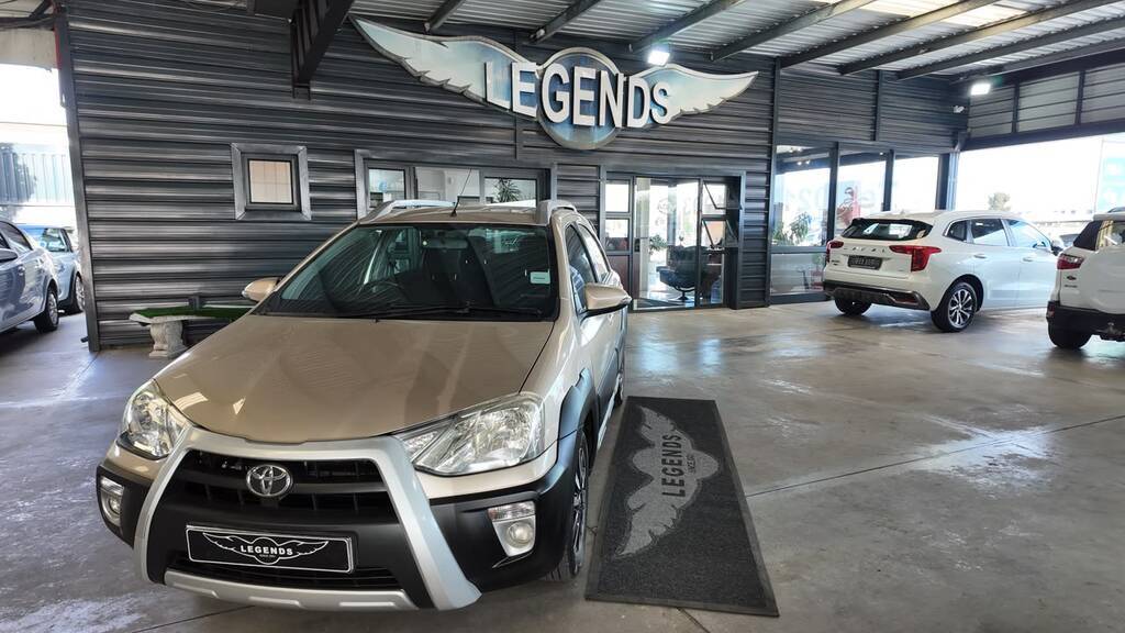 TOYOTA ETIOS
