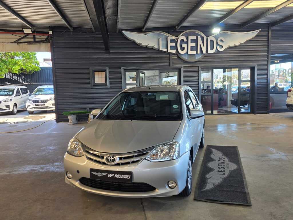 TOYOTA ETIOS