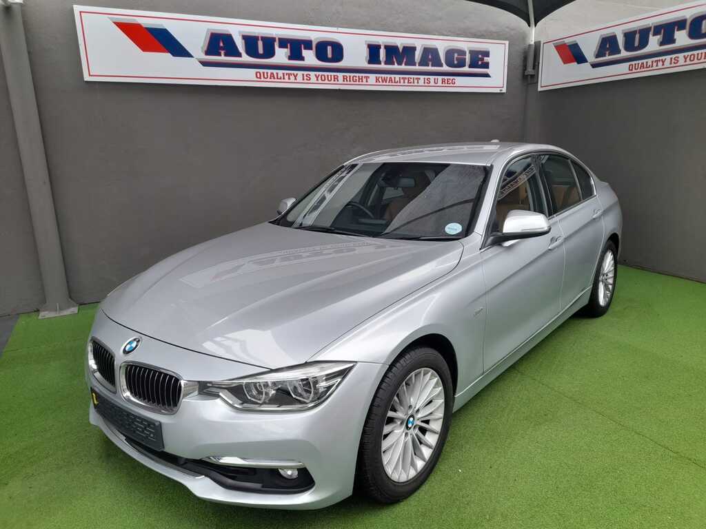 2018 BMW 320i LUXURY LINE A/T (F30)