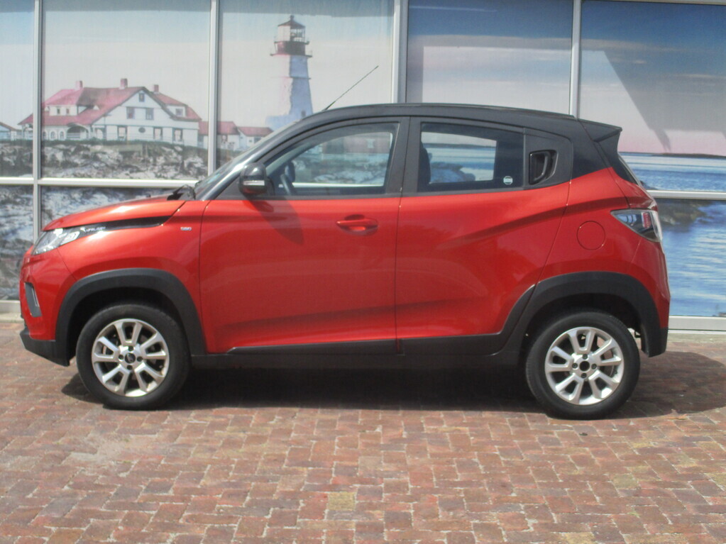 MAHINDRA KUV 100 - Image 5