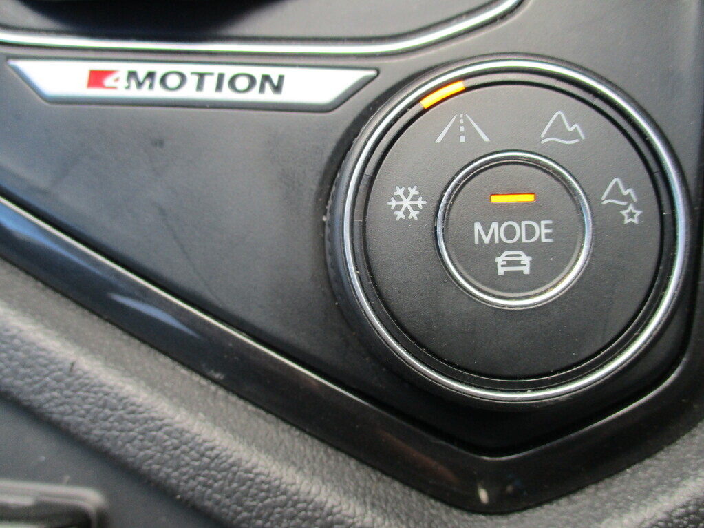 Volkswagen Tiguan - View 14