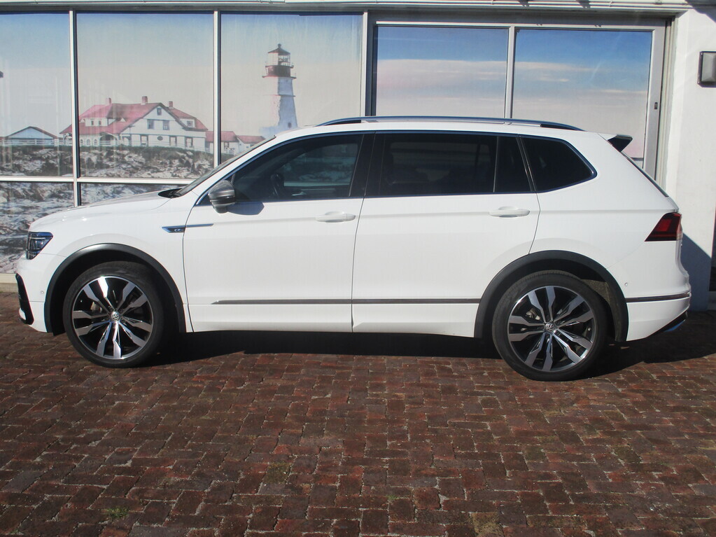 Volkswagen Tiguan - View 5