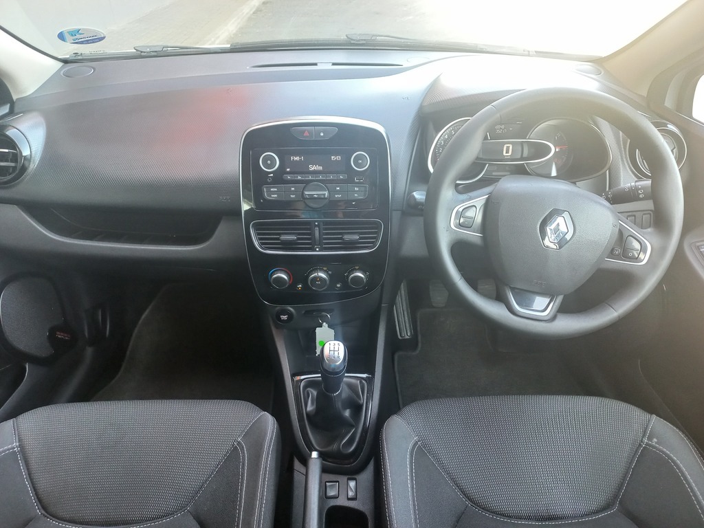 Renault Clio Iv - View 12