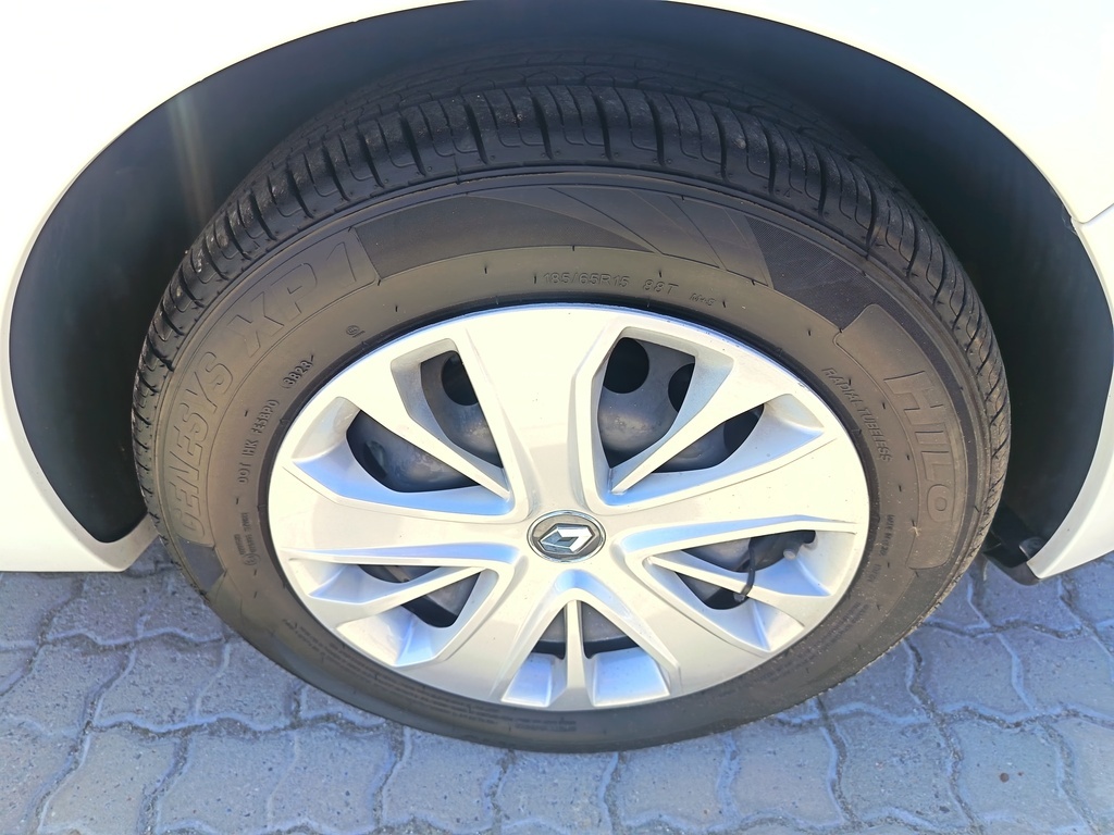 Renault Clio Iv - View 9