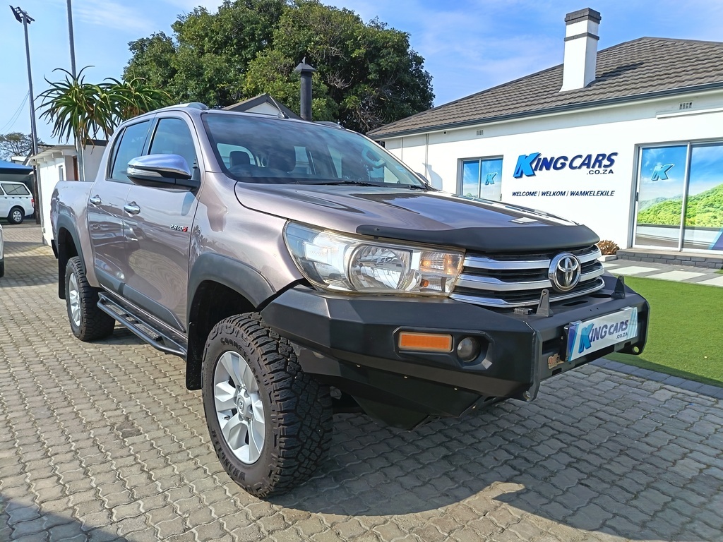 Toyota Hilux 2.8 GD-6 Raider Raised Body Double Cab Auto 4x4  