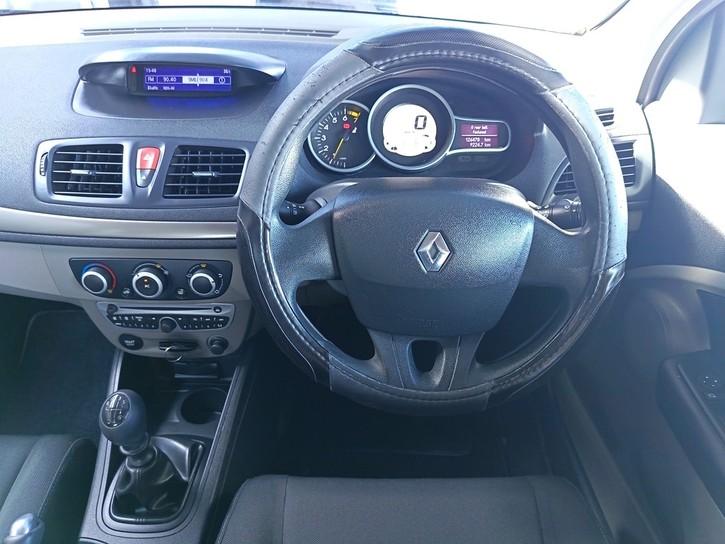 Renault Megane Iii - View 11