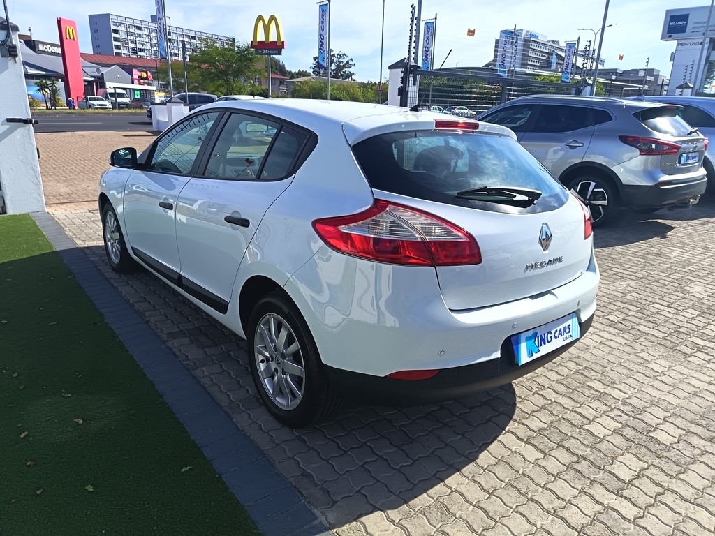 Renault Megane Iii - View 5