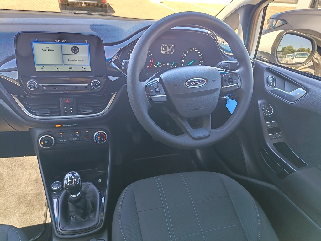 Ford Fiesta - View 12