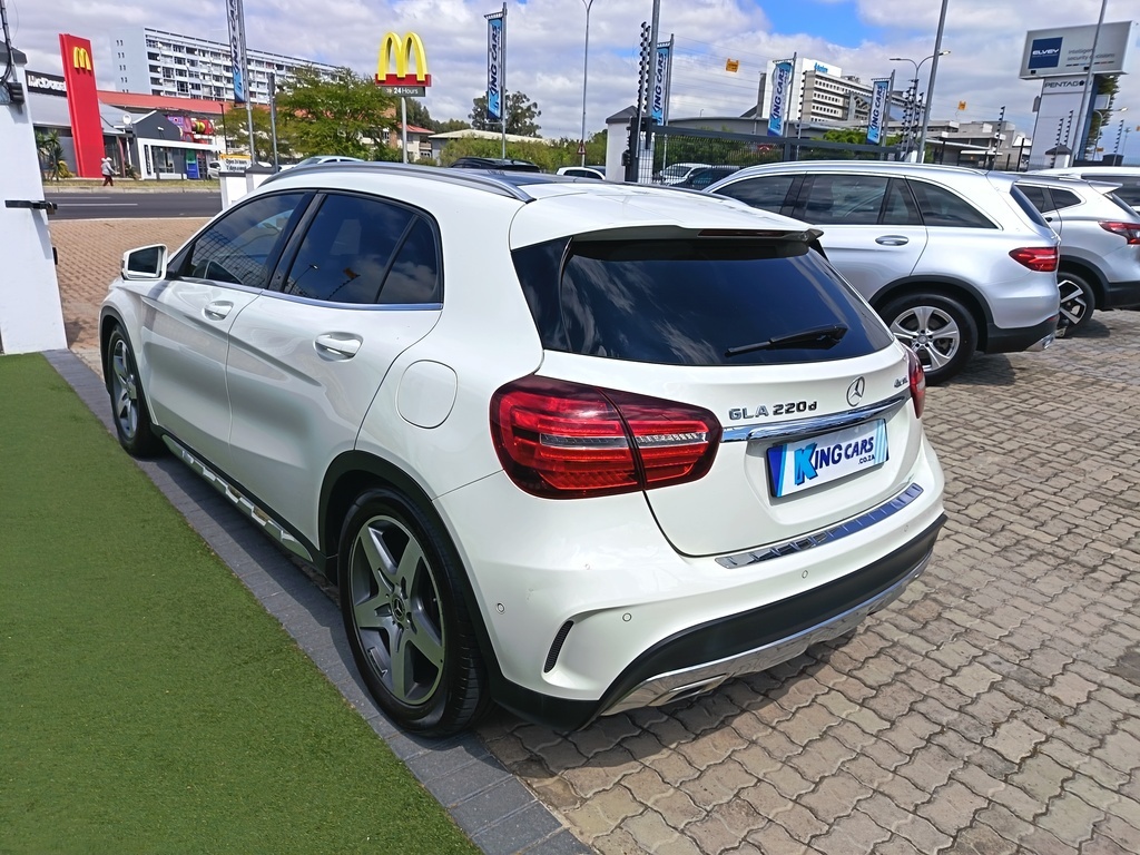 Mercedes-benz Gla - View 5