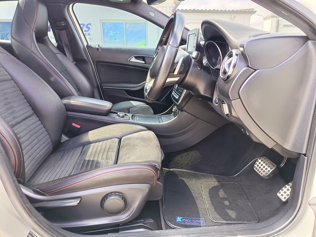 Mercedes-benz Gla - View 9