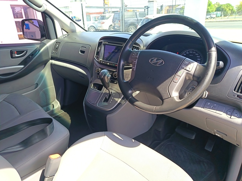 Hyundai H-1 - View 9