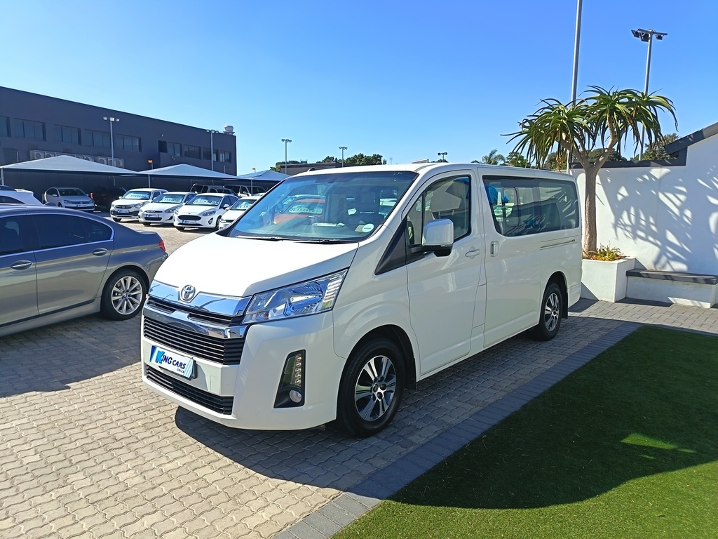 Toyota Quantum - View 3