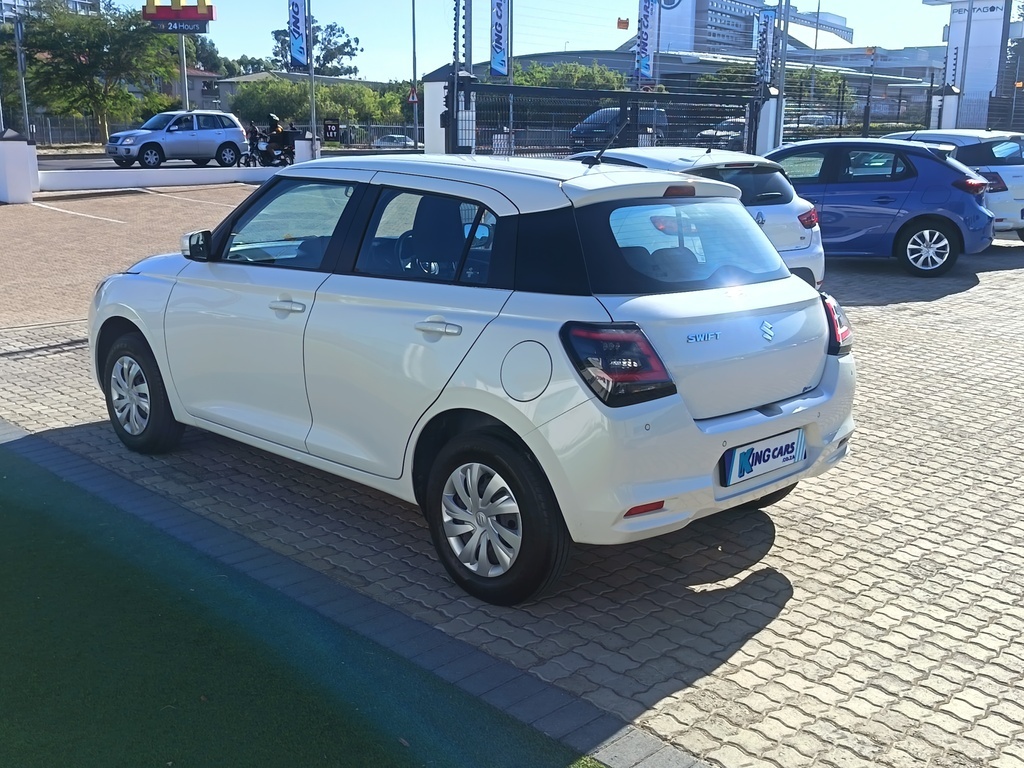Suzuki Swift - View 5