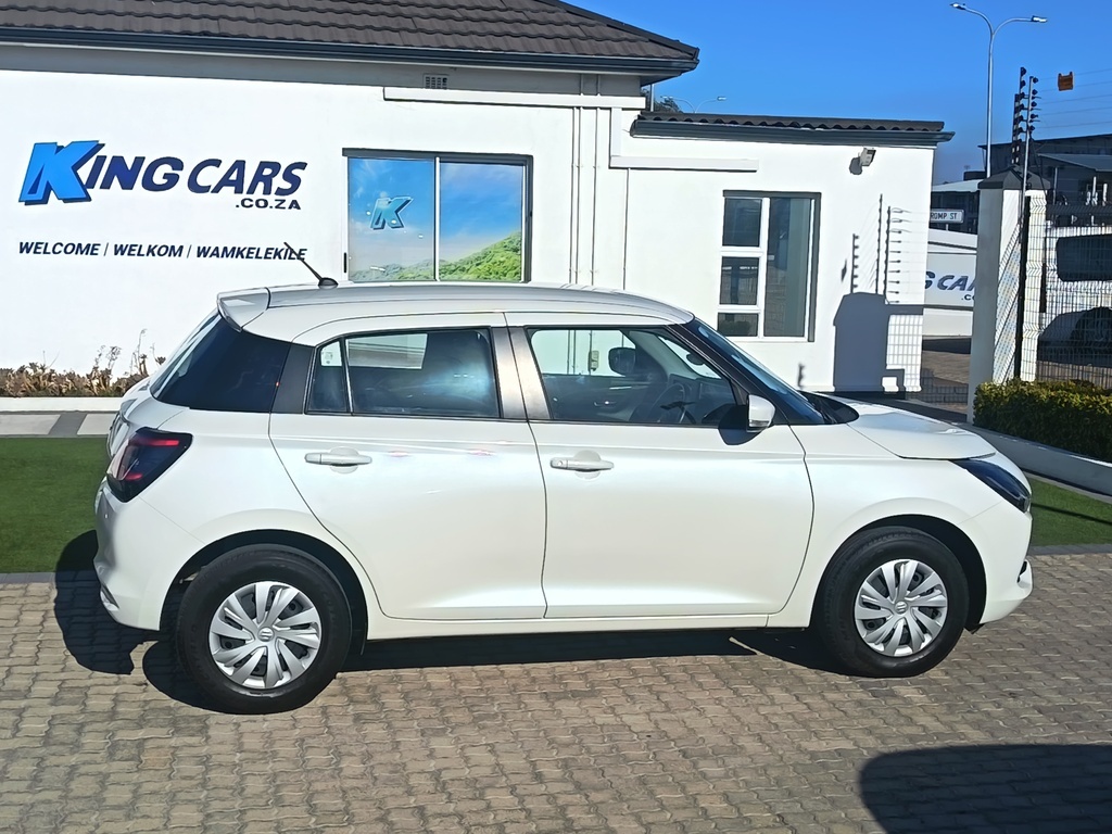 Suzuki Swift - View 8
