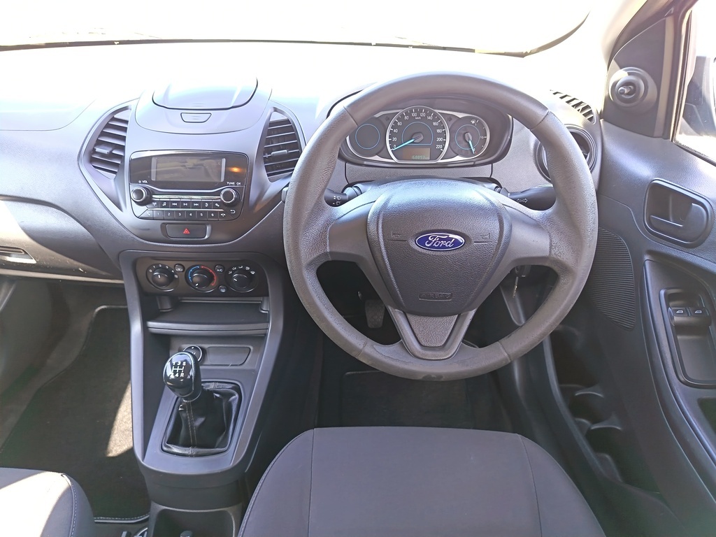 Ford Figo - View 12