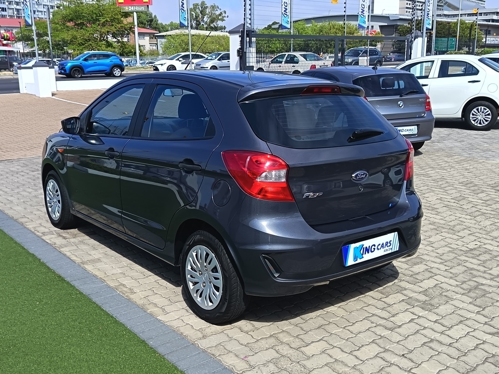 Ford Figo - View 5