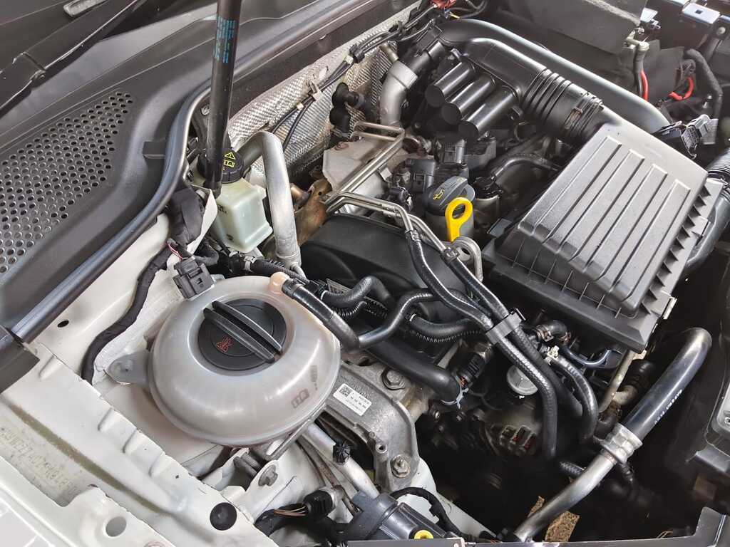 Volkswagen Golf 7 - View 17