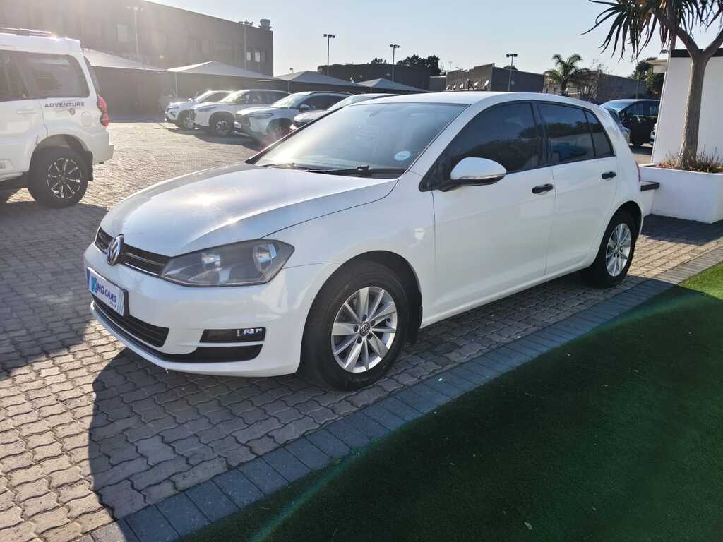 Volkswagen Golf 7 - View 3