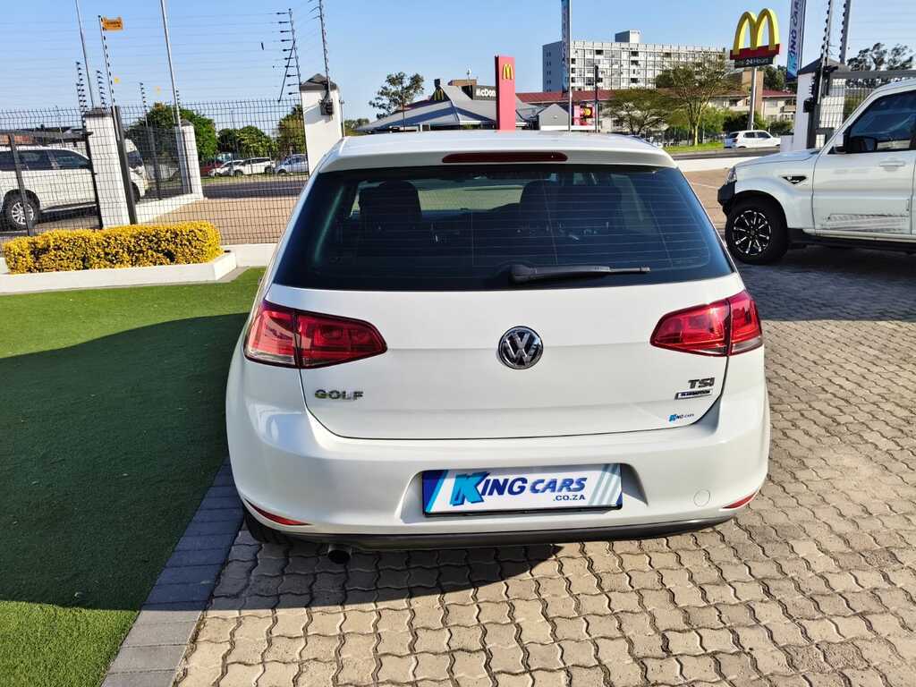 Volkswagen Golf 7 - View 6