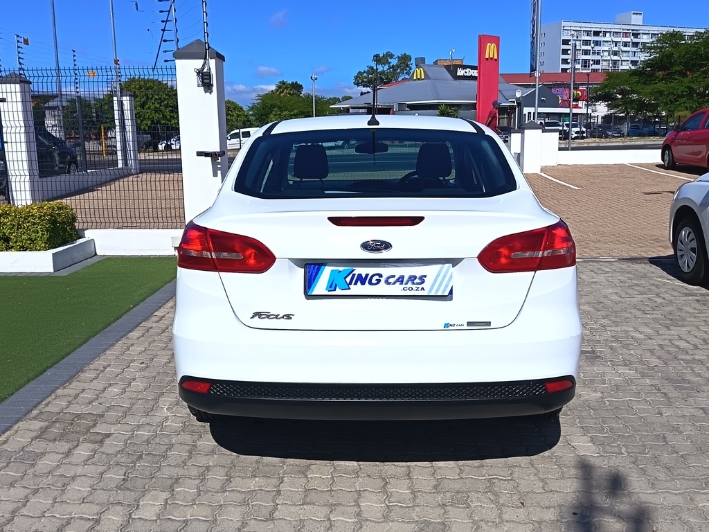 Ford Focus - View 6