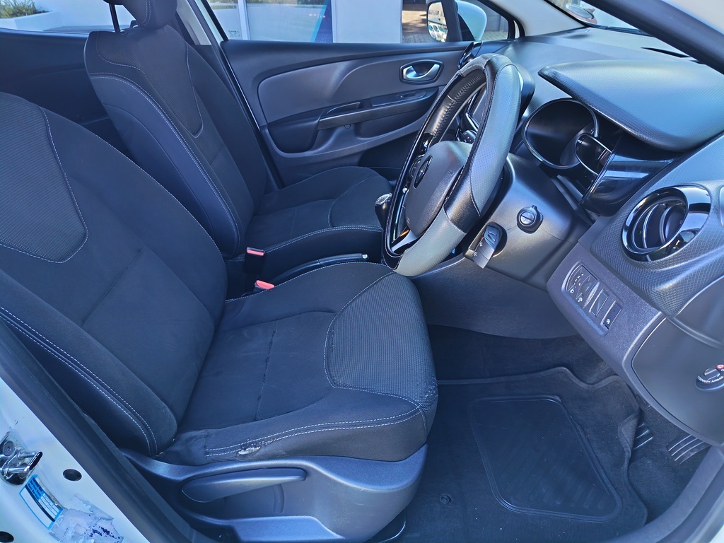 Renault Clio V - View 9