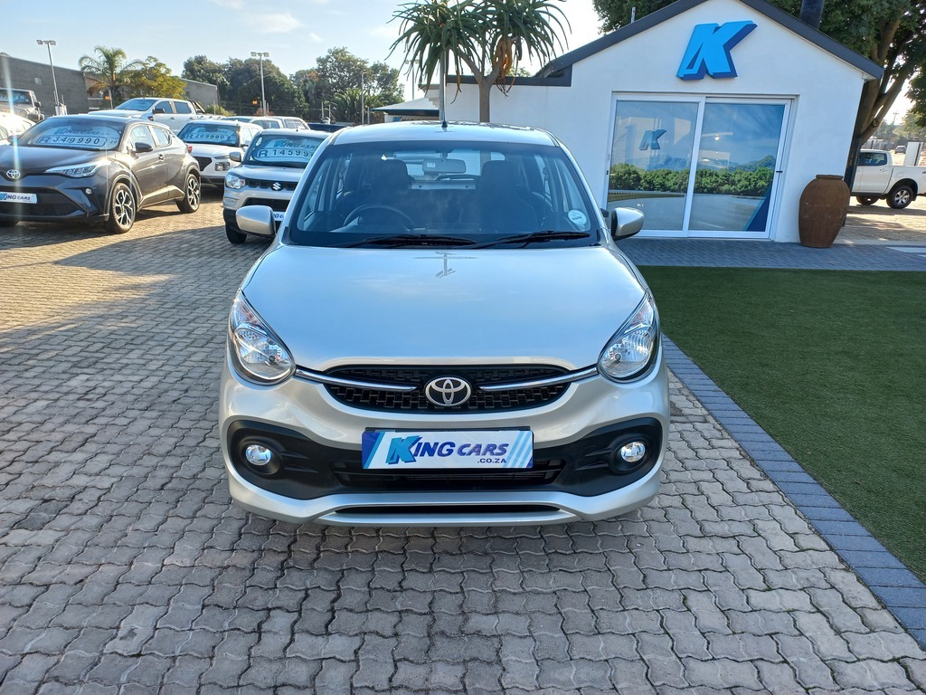 Toyota Vitz - View 2