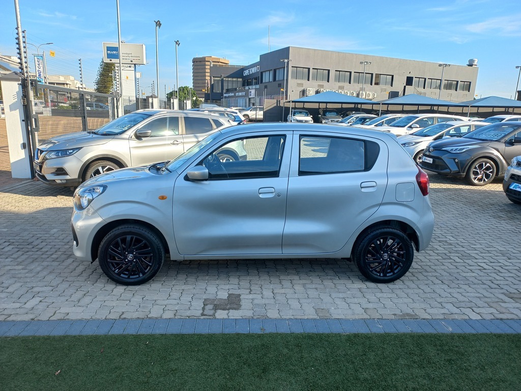 Toyota Vitz - View 4