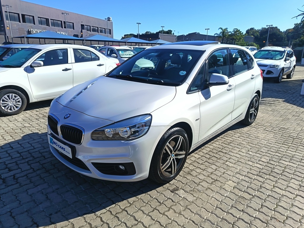 Bmw 2 Series - View 3