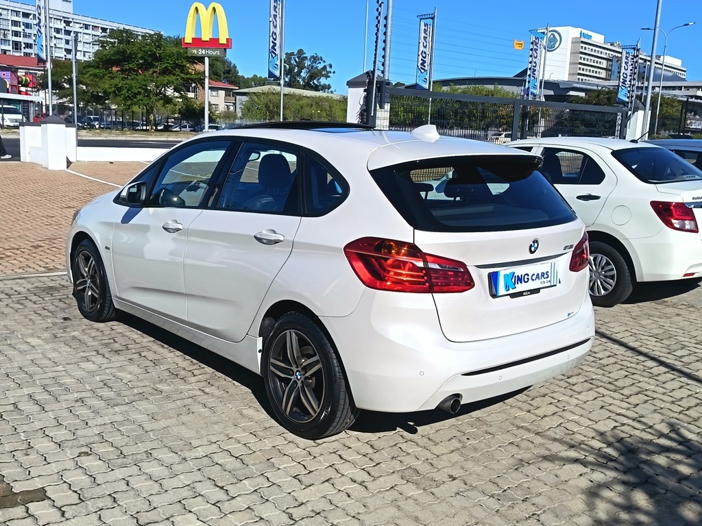 Bmw 2 Series - View 5