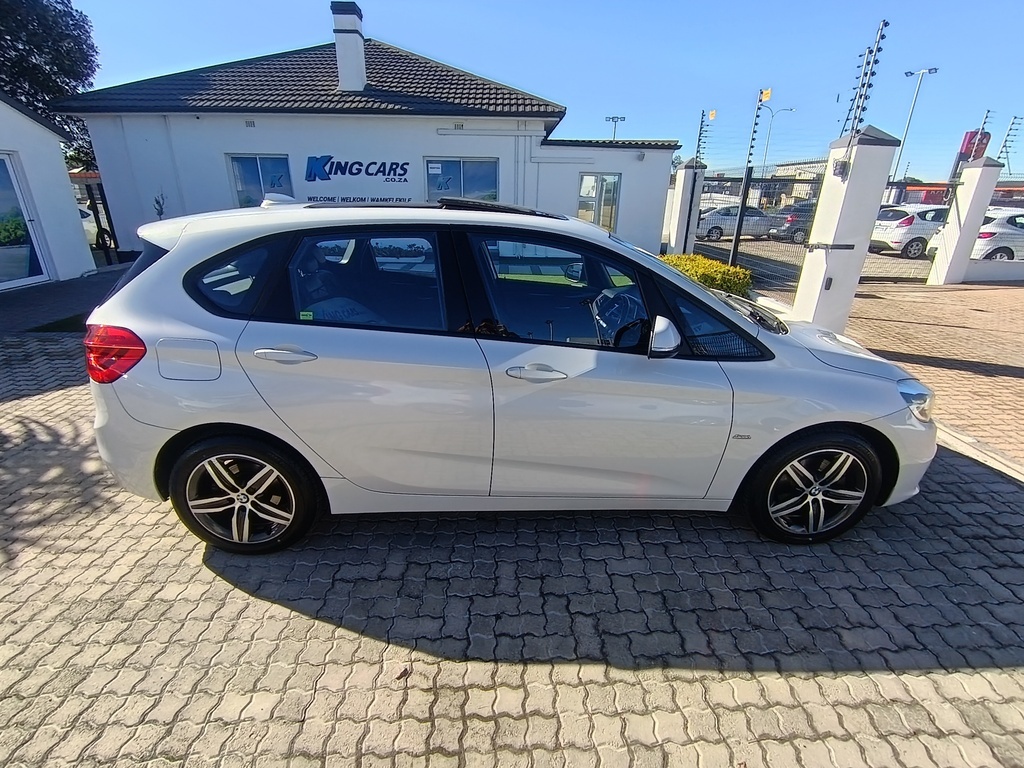 Bmw 2 Series - View 8