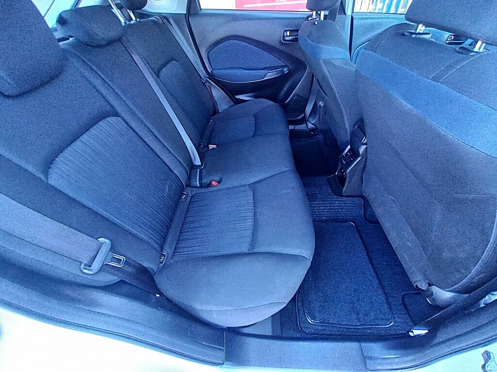 Toyota Starlet - View 10