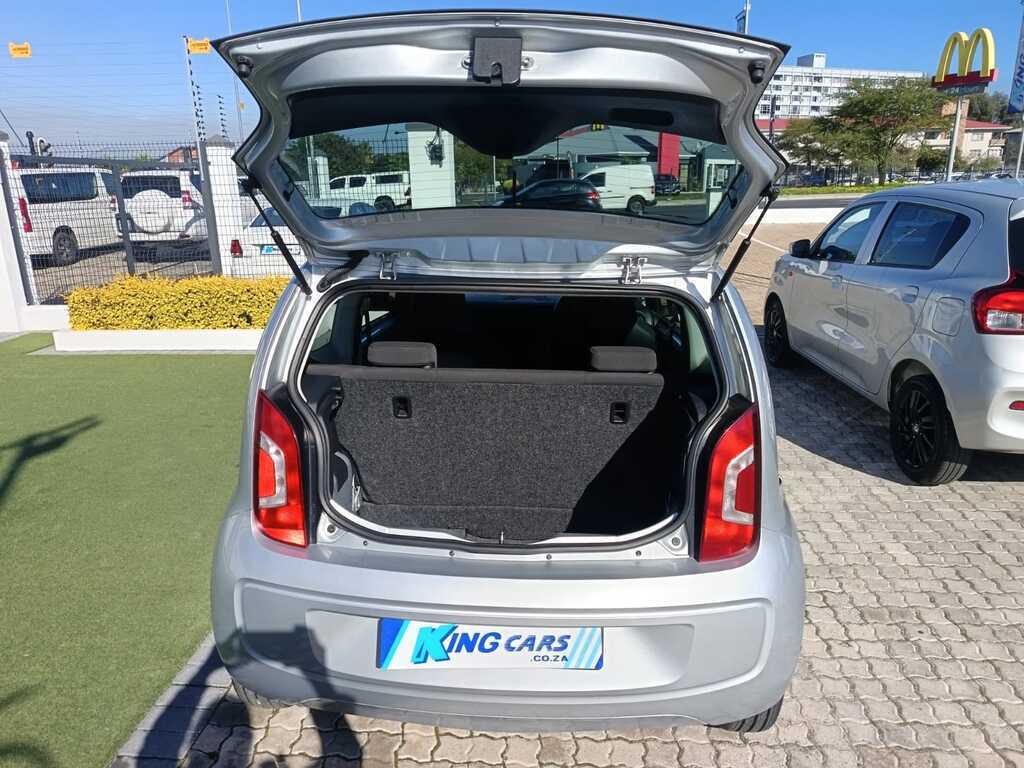 Volkswagen Up - View 4