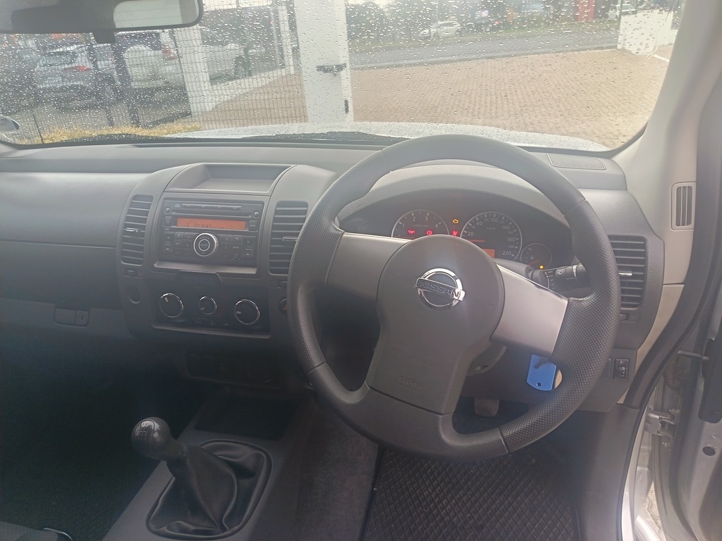 Nissan Navara - View 10