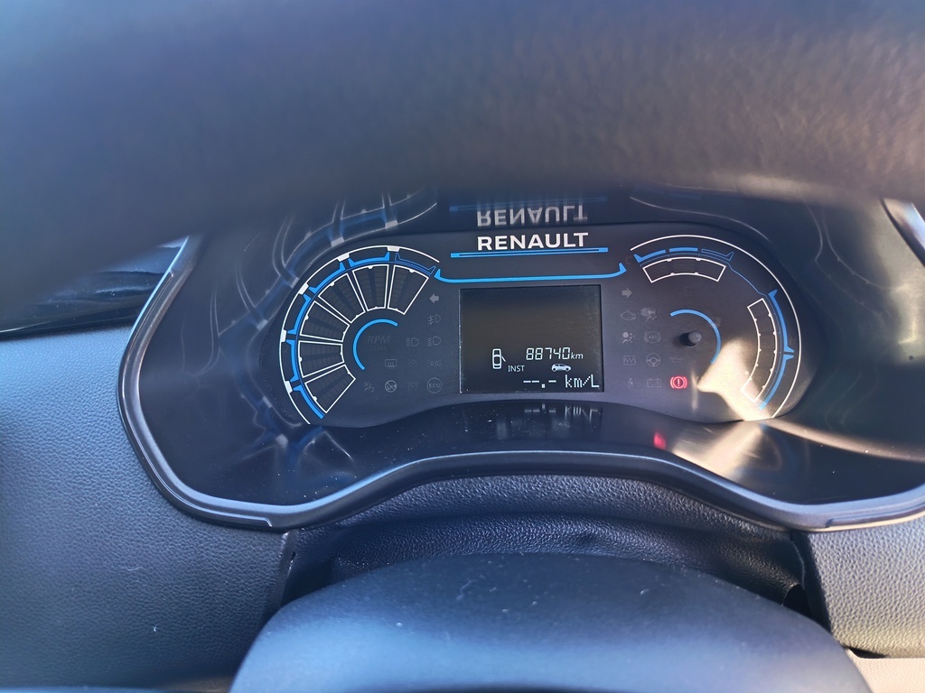 Renault Triber - View 11