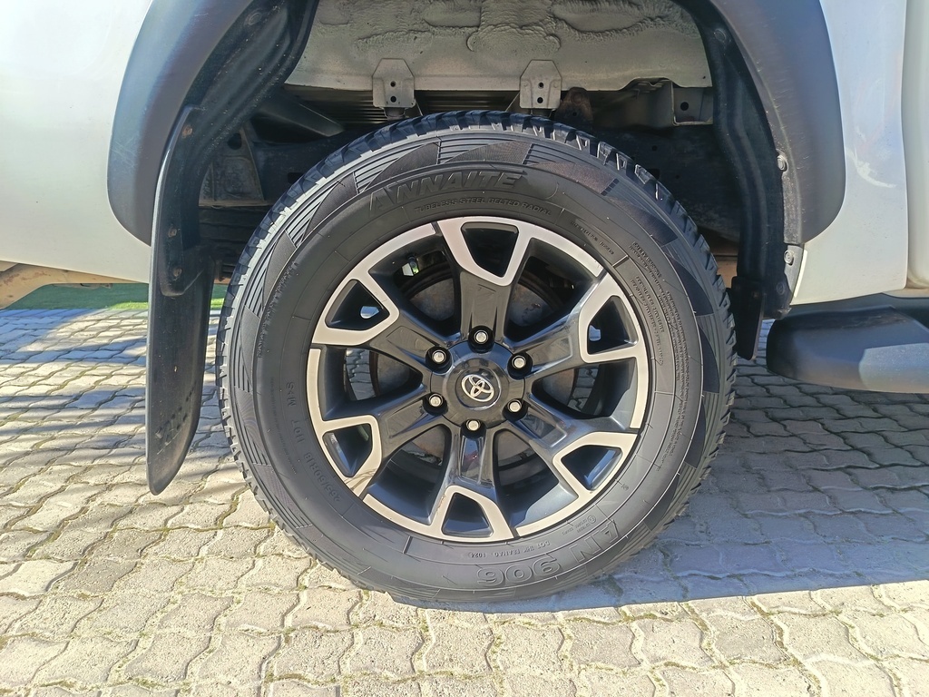 Toyota Hilux - View 13