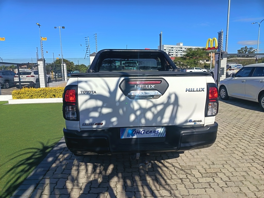 Toyota Hilux - View 6