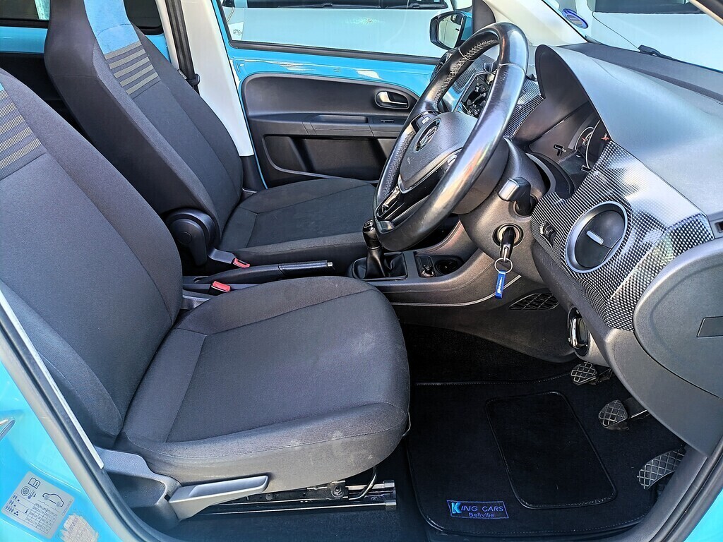 Volkswagen Up - View 10